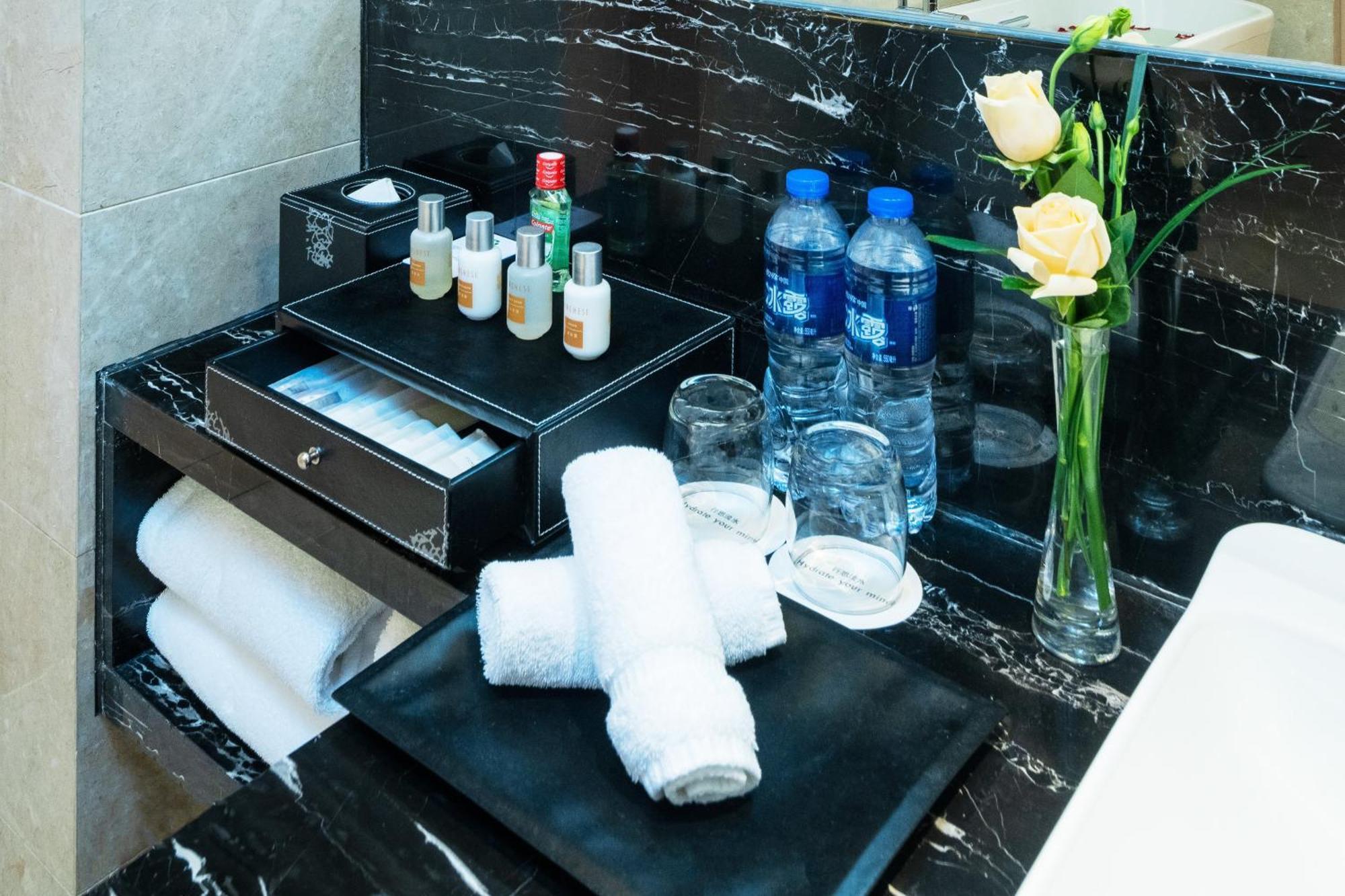 Crowne Plaza Xi'An By Ihg Hotell Exteriör bild
